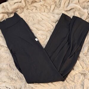 Vuori Halo Straight Leg Black Pants
